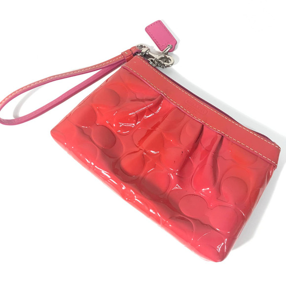 Coach Handbags - Coach Signature C Red & Pink Patent Leather Wristlet Zipper Closure 7" x 4.5"